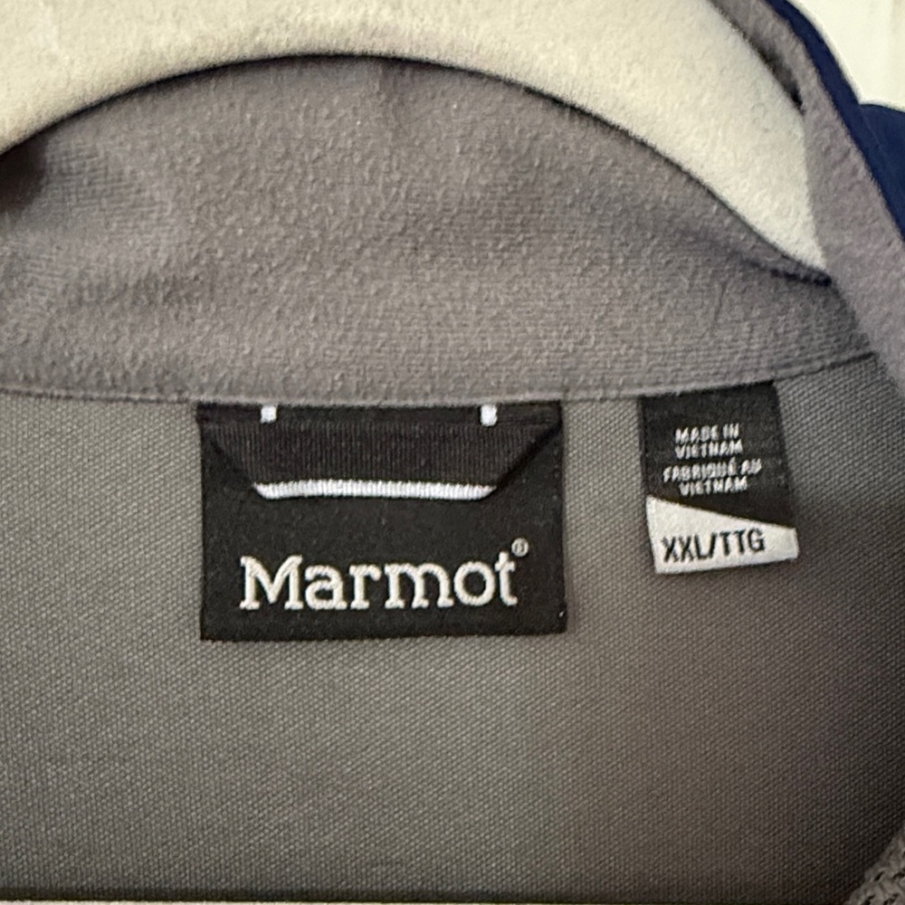 Marmot Dark Blue Jacket with Bright Blue Accents - Picture 4 of 7